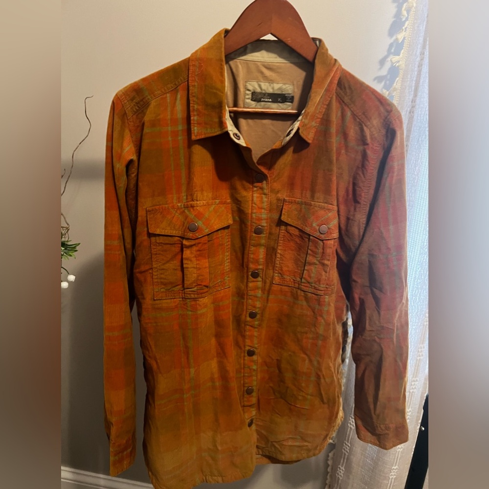 Prana (XL) - Light Corduroy, Lined, Snap Front Fall Shirt